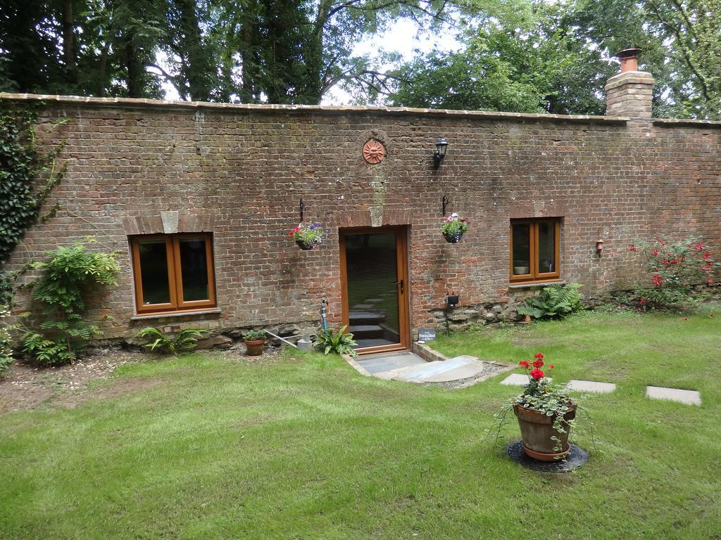 Appartamento The Potting Shed Little Torrington Esterno foto